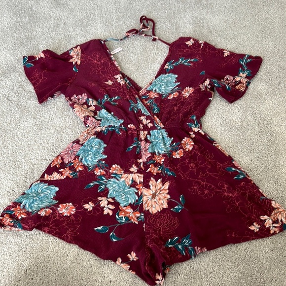 Target Romper - Picture 2 of 3